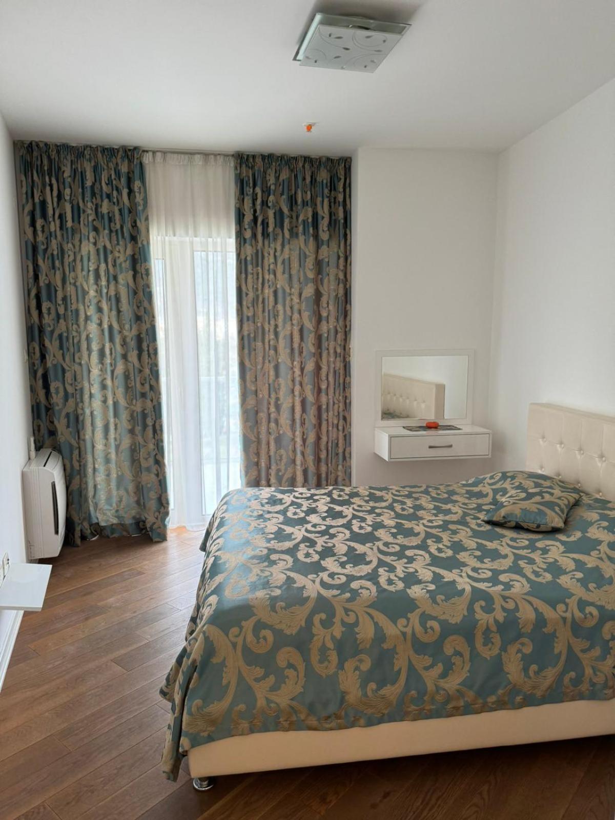 Apartman Anna Tre Canne Будва Екстер'єр фото