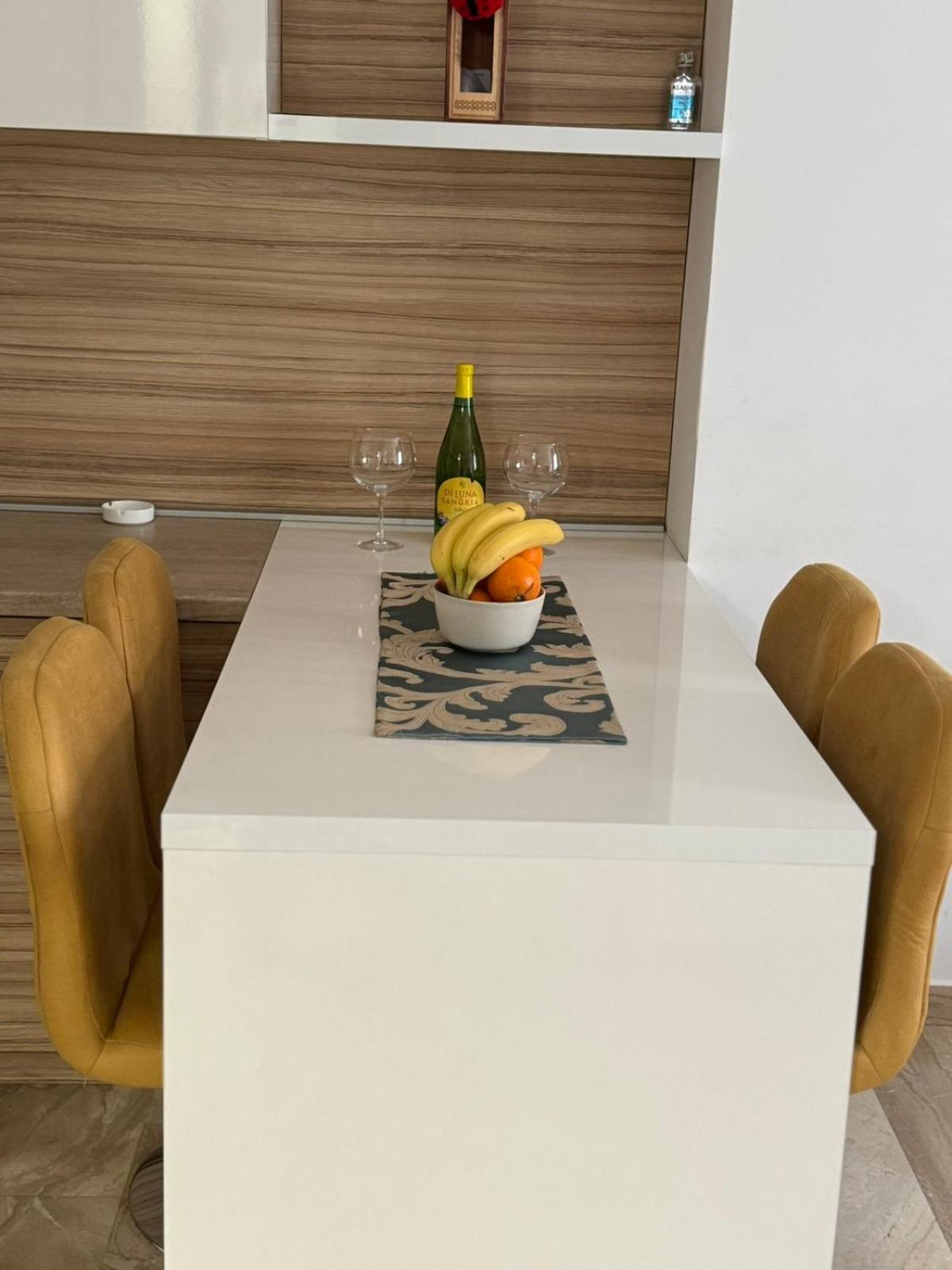 Apartman Anna Tre Canne Будва Екстер'єр фото