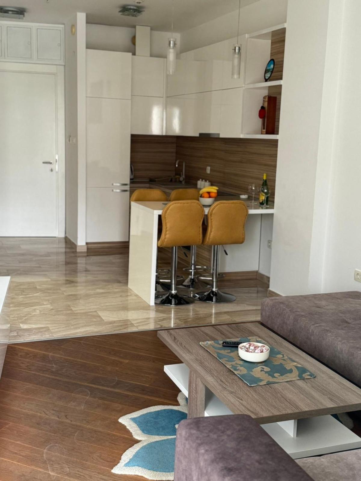 Apartman Anna Tre Canne Будва Екстер'єр фото
