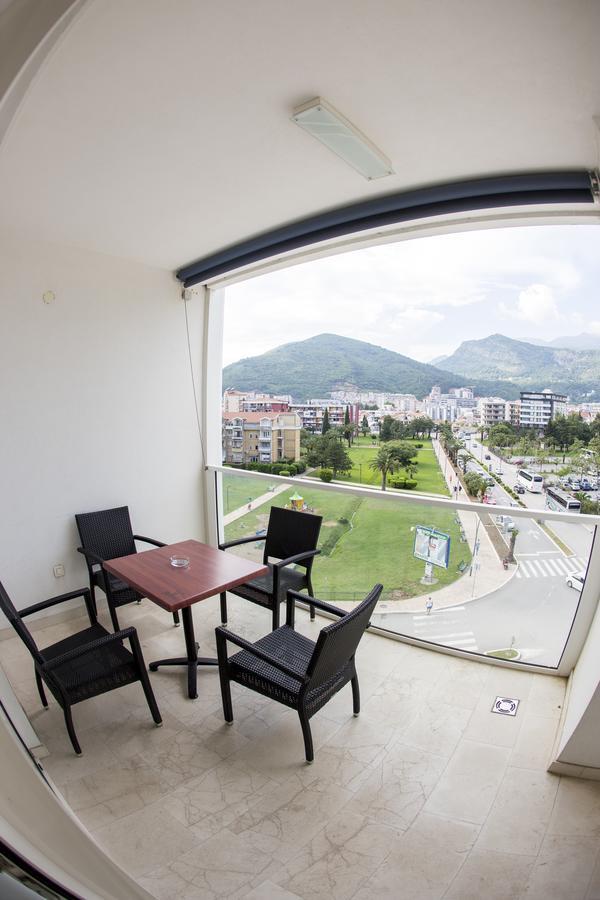 Apartman Anna Tre Canne Будва Екстер'єр фото