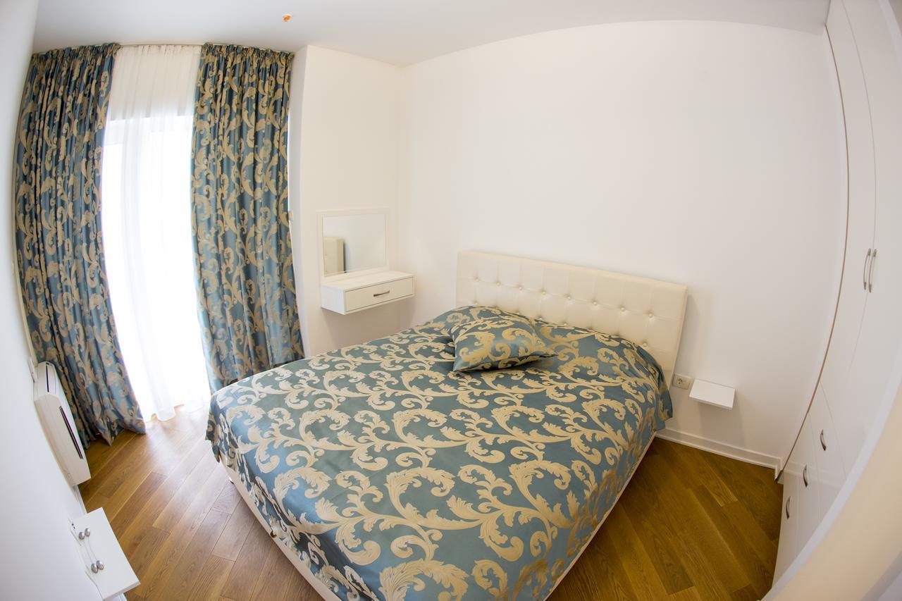 Apartman Anna Tre Canne Будва Екстер'єр фото