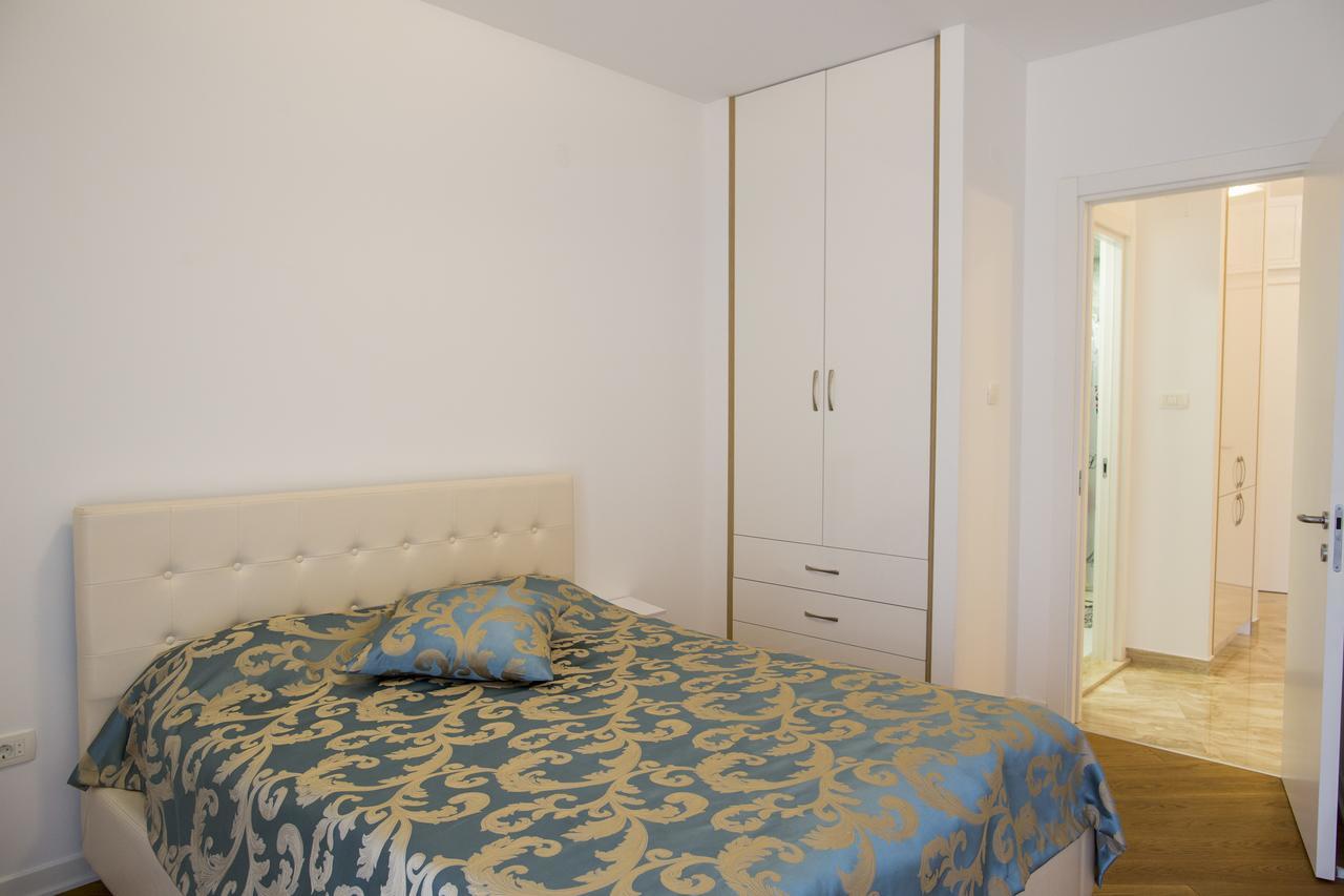 Apartman Anna Tre Canne Будва Екстер'єр фото
