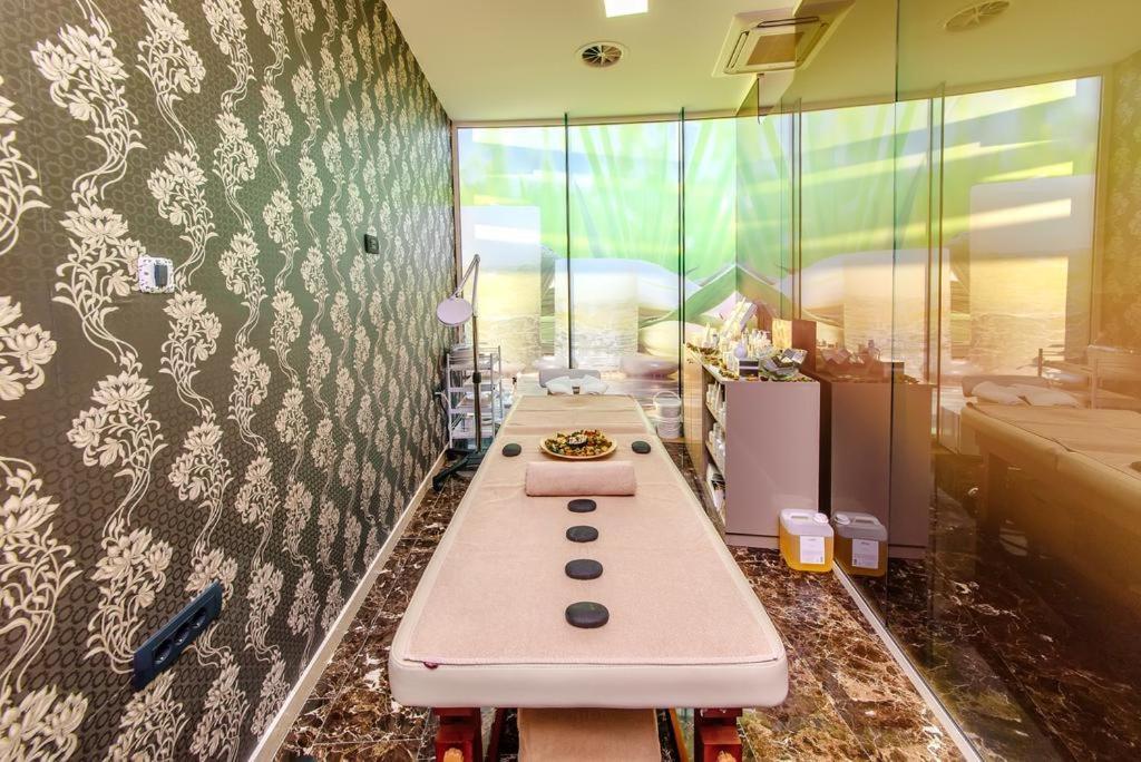 Apartman Anna Tre Canne Будва Екстер'єр фото